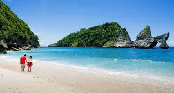 Paket Honeymoon Nusa Penida Bali